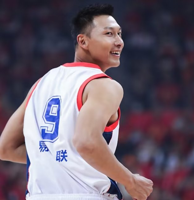 中国男篮热身赛:易建联发挥出色,带领队伍取得胜利的简单介绍 中国男篮热身赛:易建联发挥出色,带领队伍取得胜利的简单介绍