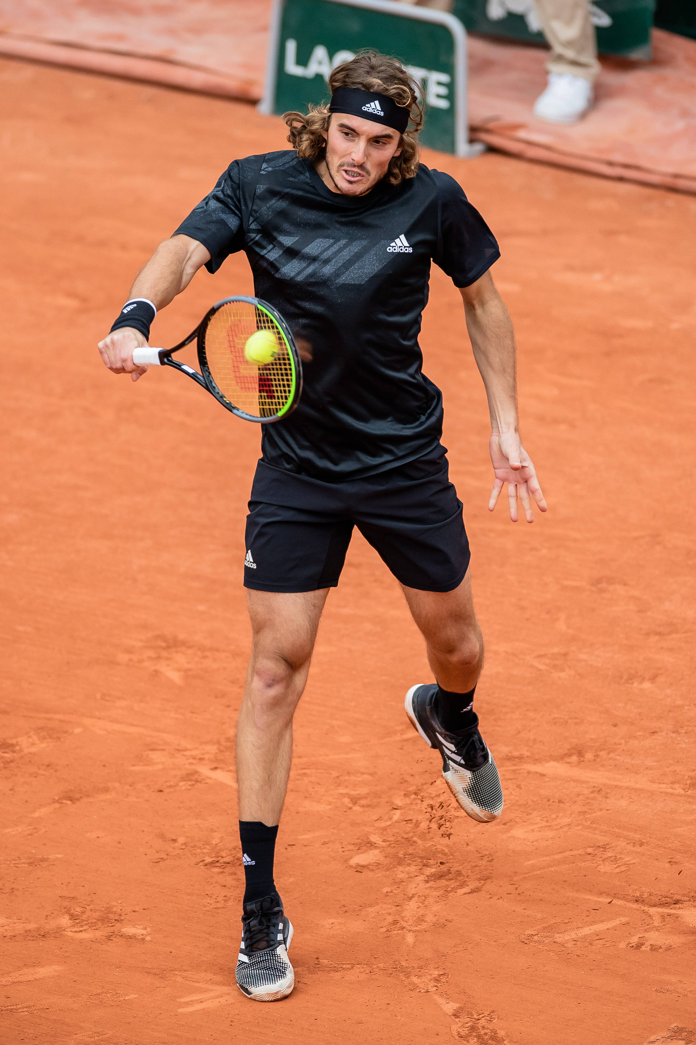 美国网球队血洗世界网球队，西西帕斯一己之力扛起全队的简单介绍