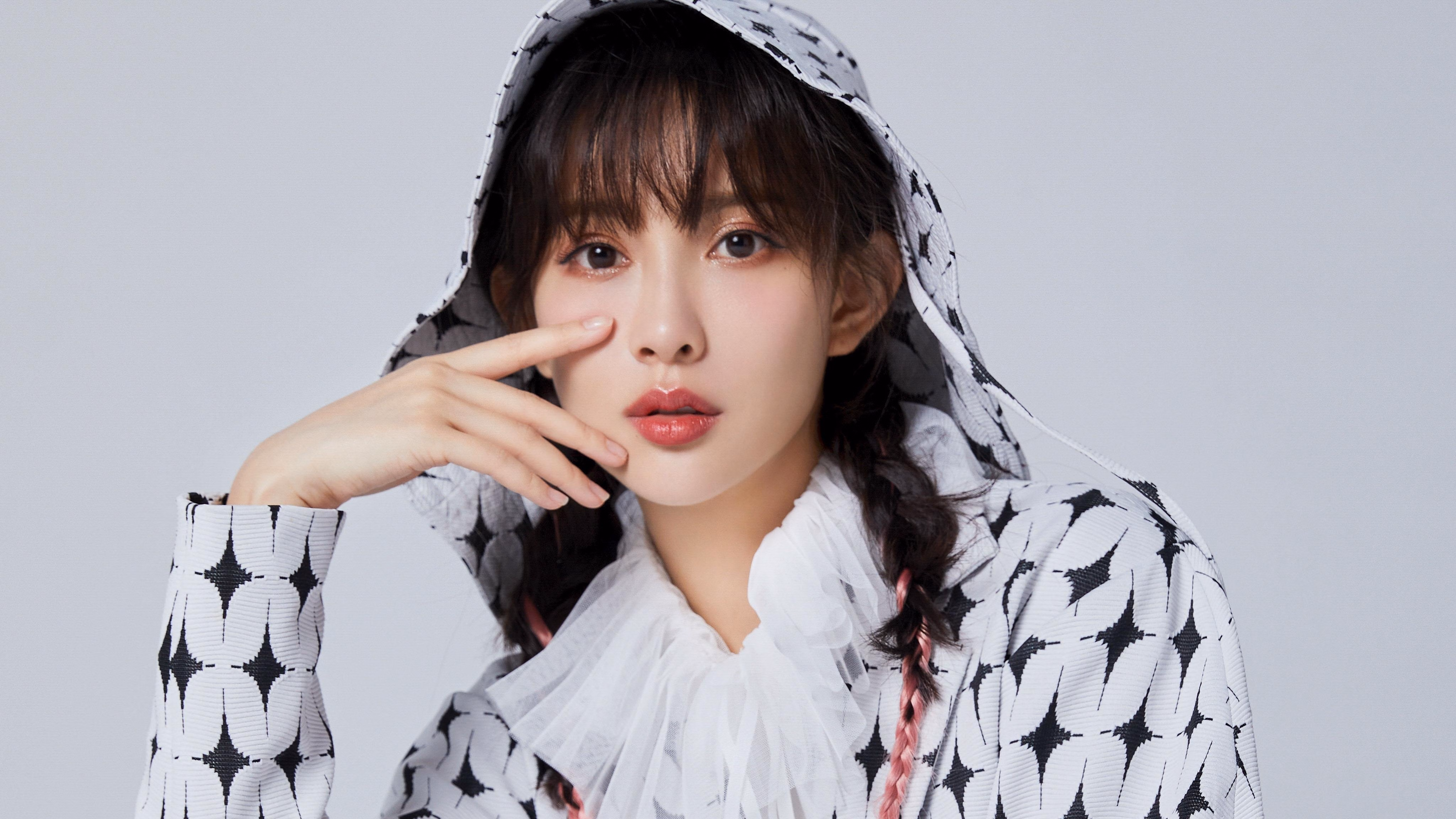 切特统治全场，活塞火力压制湖人，一场震撼的篮球盛宴