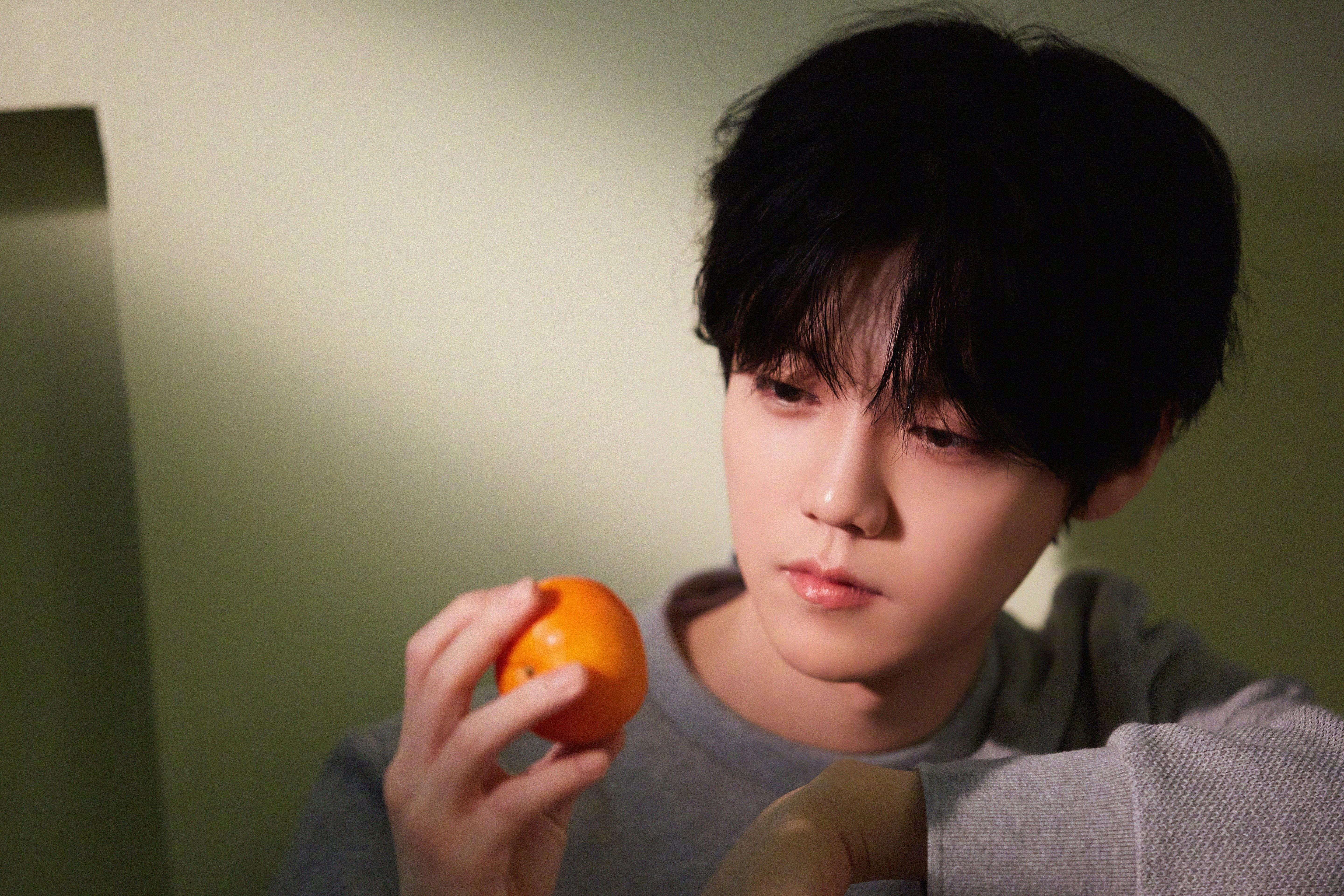 跨界绝杀，新疆队上演惊天逆转，东契奇赛道展统治力